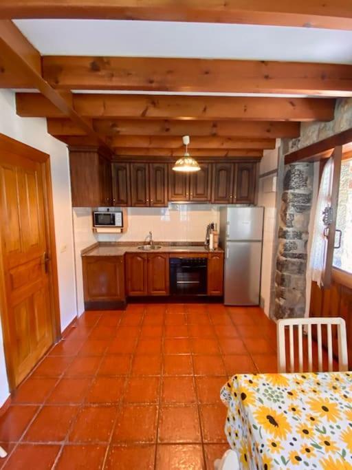 La Rotella, Calma Al Lado De Cangas De Onis Ngoại thất bức ảnh
